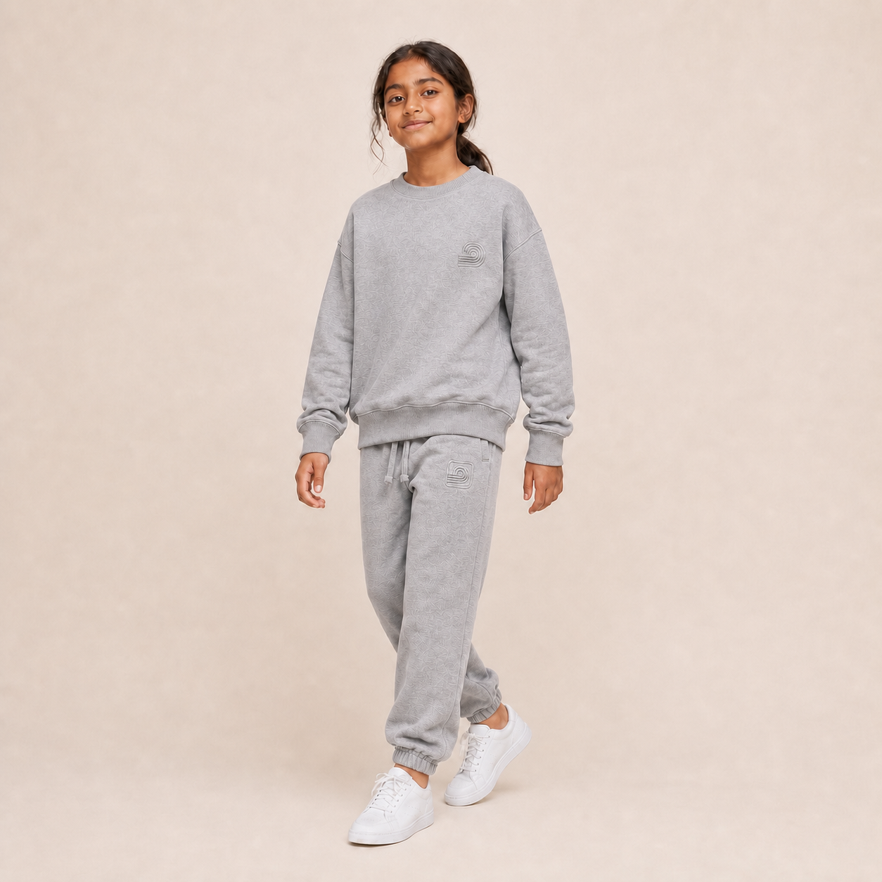 Girls’ Calor™ Sweatshirt