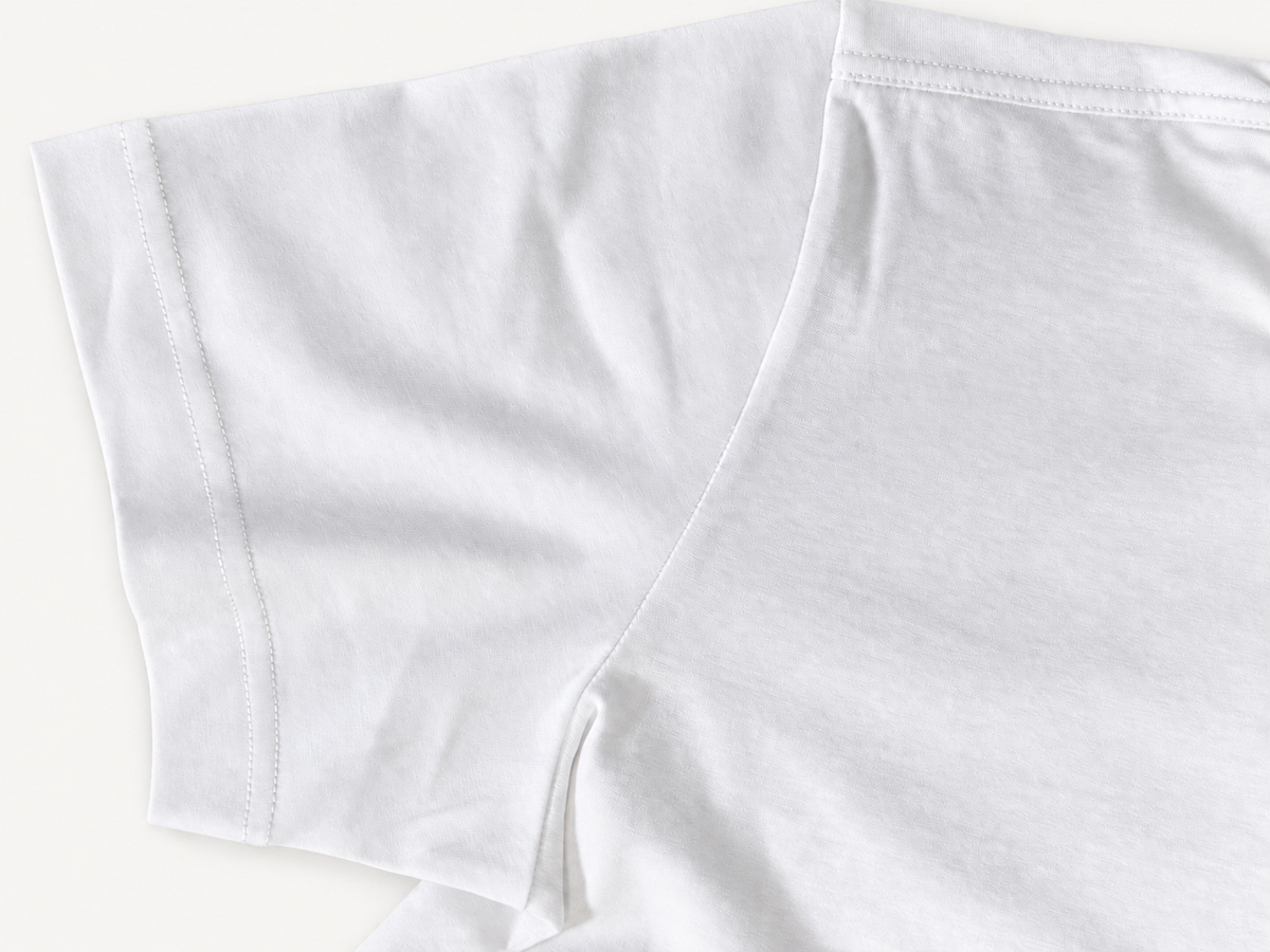 White Moderni unisex T-shirt sleeve hem stitching and cotton fabric detail