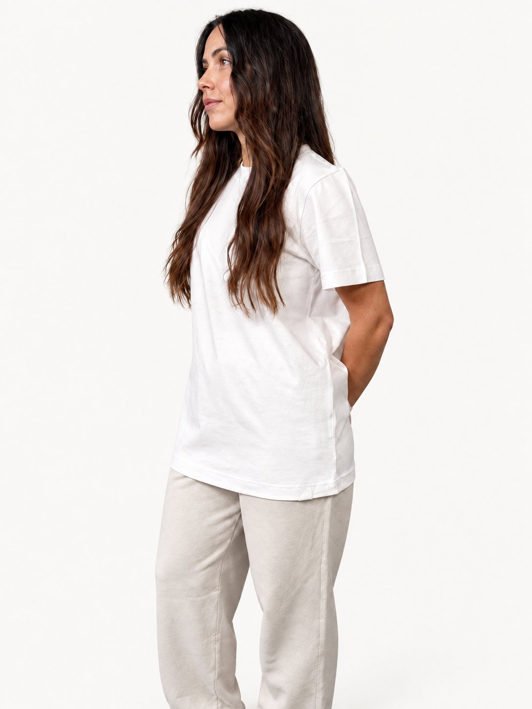 Women's white Moderni XS T-shirt on fashion model — side